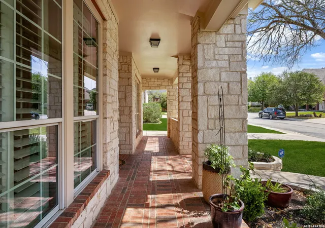 Photo 4 of Sale Pending at 1411 Golf, San Antonio, TX 78258 | MLS# 1950072 | Listing updated on 2026-04-09