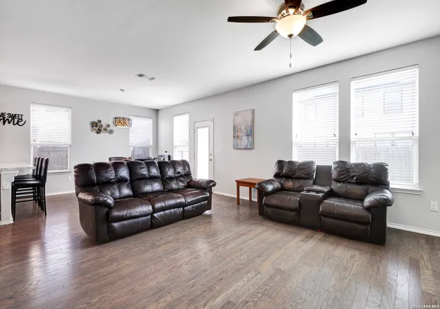 Photo 3 of Sale Pending at 9630 Pleasanton Pl, San Antonio, TX 78221 | MLS# 1950111 | Listing updated on 2026-04-27