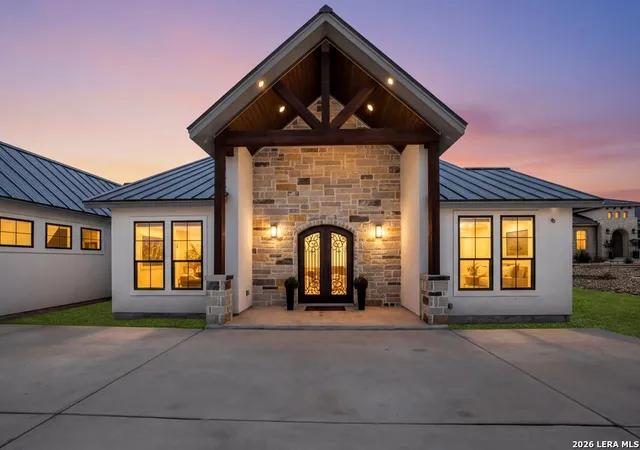 Photo 2 of Single family home for sale at 877 Annabelle Ave, Bulverde, TX 78163 | MLS# 1950155 | Listing updated on 2026-09-15