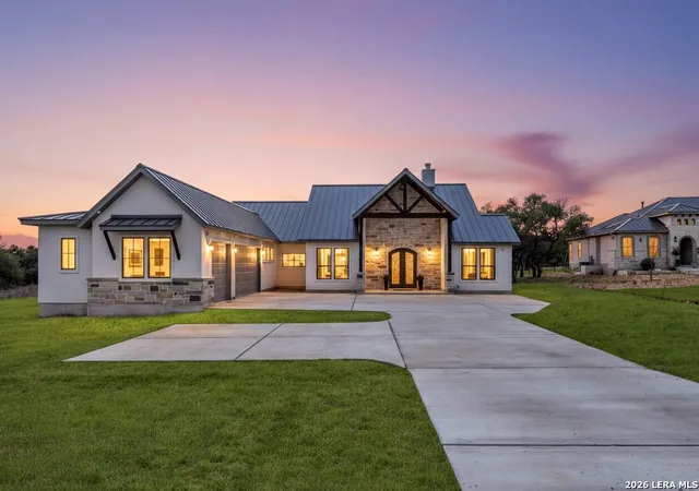 Photo 3 of Single family home for sale at 877 Annabelle Ave, Bulverde, TX 78163 | MLS# 1950155 | Listing updated on 2026-09-15