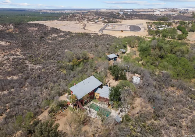 Photo 37 of Single family home for sale at 961 Pico, Laredo, TX 78045 | MLS# 1950175 | Listing updated on 2026-09-21