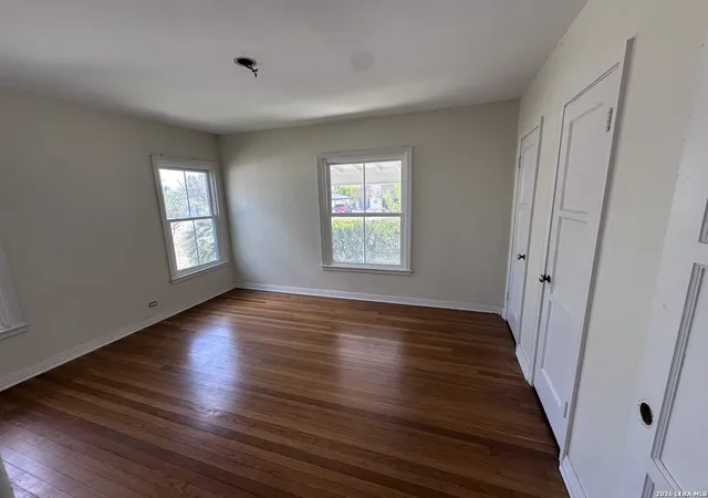 Photo 3 of Sale Pending at 315 Shadwell, San Antonio, TX 78228 | MLS# 1950176 | Listing updated on 2026-09-12