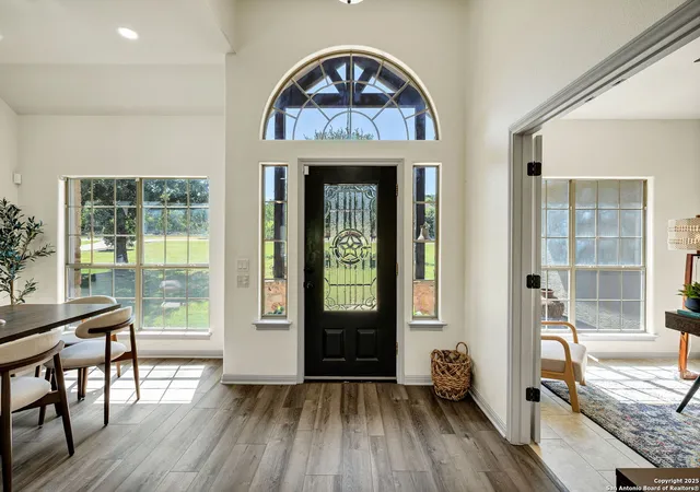 5th image of 913 Long Mdw, Spring Branch, TX 78070 | MLS# 1950184