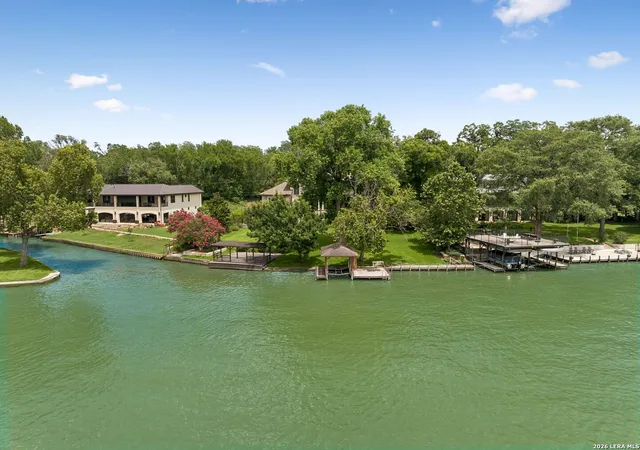 3rd image of 232 Laguna Rio, Seguin, TX 78155 | MLS# 1950201