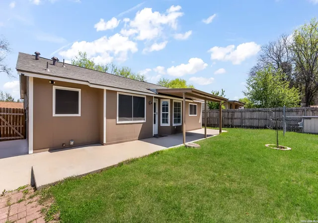 Photo 3 of Single family home for sale at 7626 Meadow Lawn, San Antonio, TX 78251 | MLS# 1950222 | Listing updated on 2026-03-30