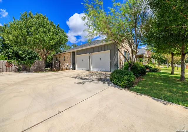 5th image of 2152 Amberstone, Fredericksburg, TX 78624 | MLS# 1950233