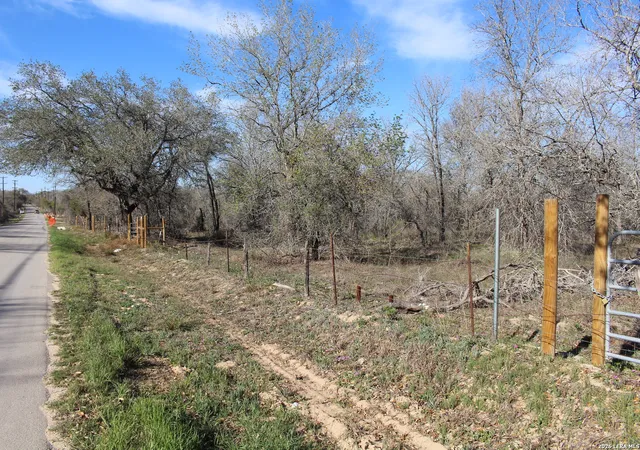 Photo 1 of Land for sale at 0 Tbd Mathis, Elmendorf, TX 78112 | MLS# 1950238 | Listing updated on 2026-04-04