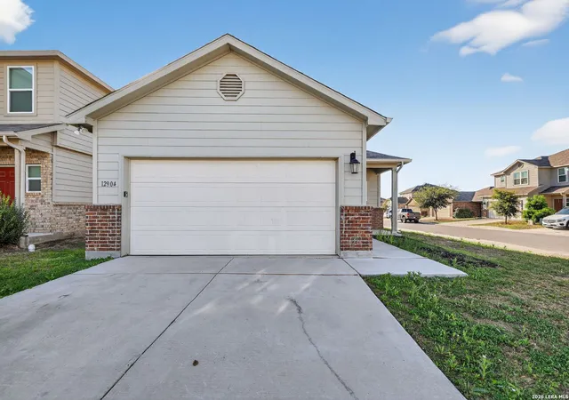 Photo 2 of Sale Pending at 12904 Cicely, St. Hedwig, TX 78152 | MLS# 1950246 | Listing updated on 2026-09-16