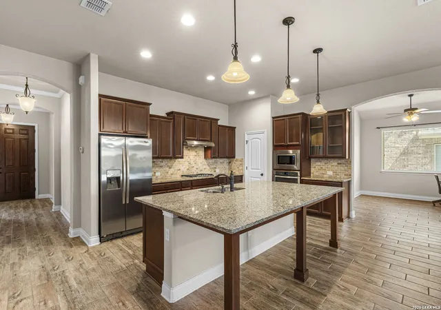 Photo 1 of Single family home for sale at 1082 Cedar Glen, New Braunfels, TX 78132 | MLS# 1950287 | Listing updated on 2026-10-12