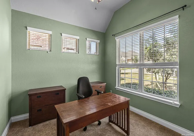 Photo 4 of Single family home for sale at 1082 Cedar Glen, New Braunfels, TX 78132 | MLS# 1950287 | Listing updated on 2026-10-12