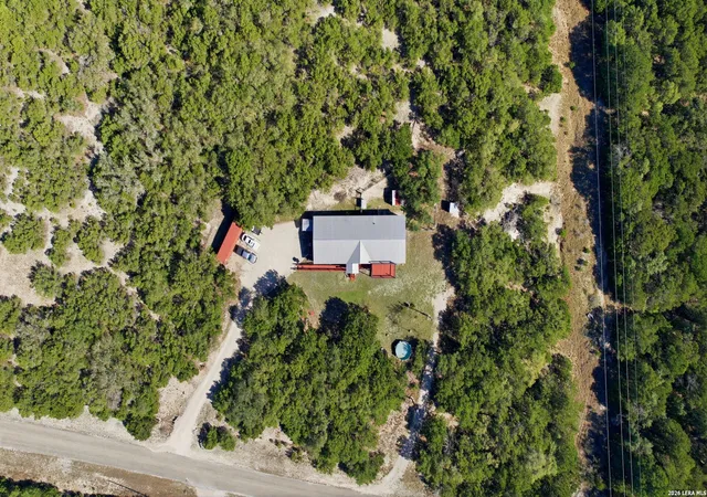 3rd image of 197 Lake View Dr, Lakehills, TX 78063 | MLS# 1950324