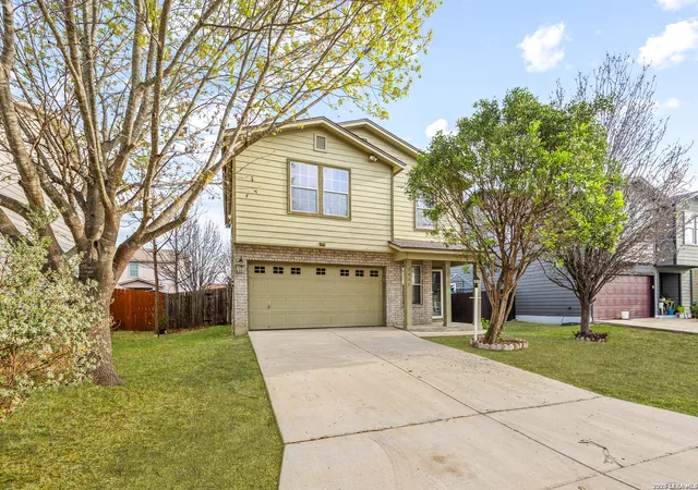 Photo 3 of Sale Pending at 5415 Burgate Farm, San Antonio, TX 78228 | MLS# 1950338 | Listing updated on 2026-09-17