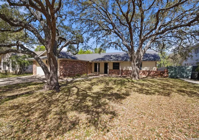 Photo 2 of Sale Pending at 14110 Oakland Mills, San Antonio, TX 78231 | MLS# 1950350 | Listing updated on 2026-04-03