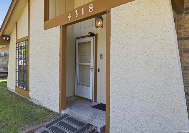 Photo 3 of Single family home for sale at 4318 Vespero, San Antonio, TX 78233 | MLS# 1950357 | Listing updated on 2026-09-14