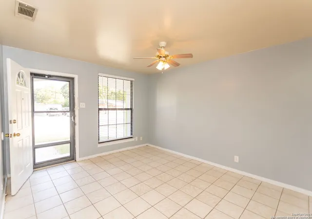 Photo 3 of Sale Pending at 6023 Redbrook Dr, San Antonio, TX 78242 | MLS# 1950389 | Listing updated on 2026-04-20