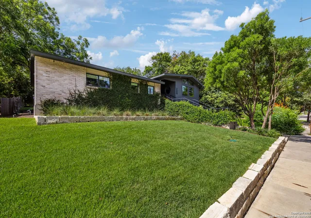 3rd image of 2330 Blanton Dr, San Antonio, TX 78209 | MLS# 1950401