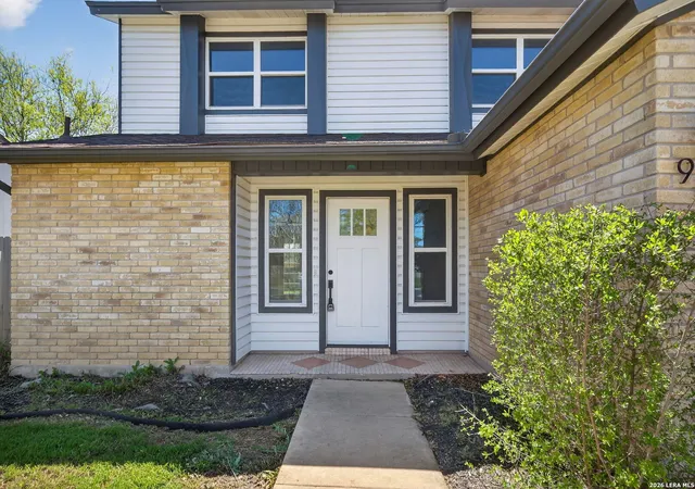 Photo 3 of Single family home for sale at 9814 Broad Forest, San Antonio, TX 78250 | MLS# 1950432 | Listing updated on 2026-04-01