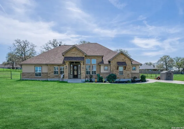 2nd image of 380 Abrego Lake, Floresville, TX 78114 | MLS# 1950512
