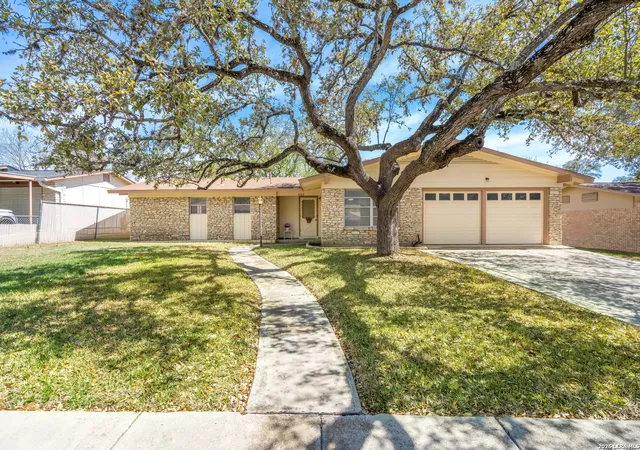 Photo 1 of Sale Pending at 11122 Cedar Elm, San Antonio, TX 78230 | MLS# 1950525 | Listing updated on 2026-08-01