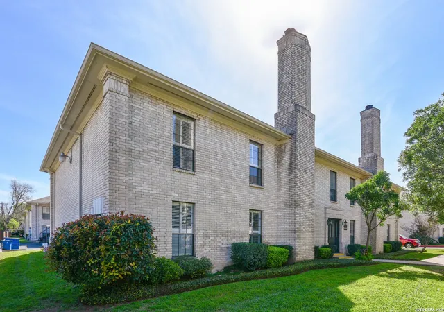 Homes for sale in San Antonio, TX | 2611 Eisenhauer, San Antonio, TX 78209