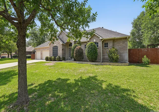 Photo 4 of Sale Pending at 14534 Gunter Ave, San Antonio, TX 78254 | MLS# 1950541 | Listing updated on 2026-04-06