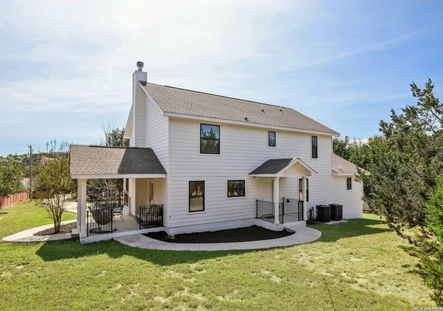 Photo 3 of Single family home for sale at 275 Stallion Springs, Fischer, TX 78623 | MLS# 1950548 | Listing updated on 2026-05-18