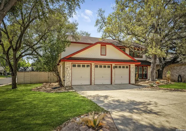 Photo 3 of Sale Pending at 2726 Woodley, San Antonio, TX 78232 | MLS# 1950561 | Listing updated on 2026-04-09