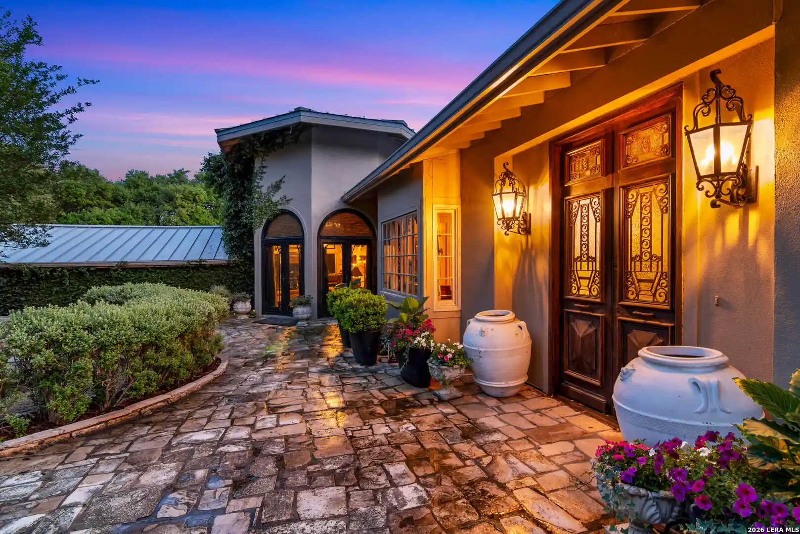 Photo 1 of Mansion for sale at 6 Lazy Lane, San Antonio, TX 78209 | MLS# 1950587 | Listing updated on 2026-10-02