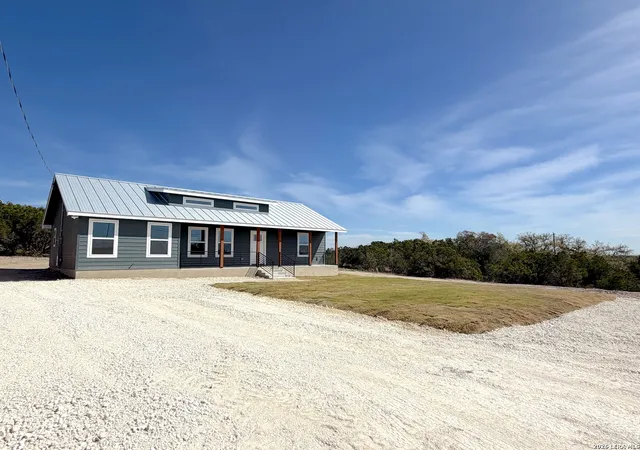 2nd image of 1155 Southline, Spring Branch, TX 78070 | MLS# 1950623