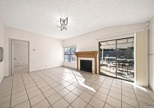 5th image of 3916 Chimney Springs, San Antonio, TX 78247 | MLS# 1950635