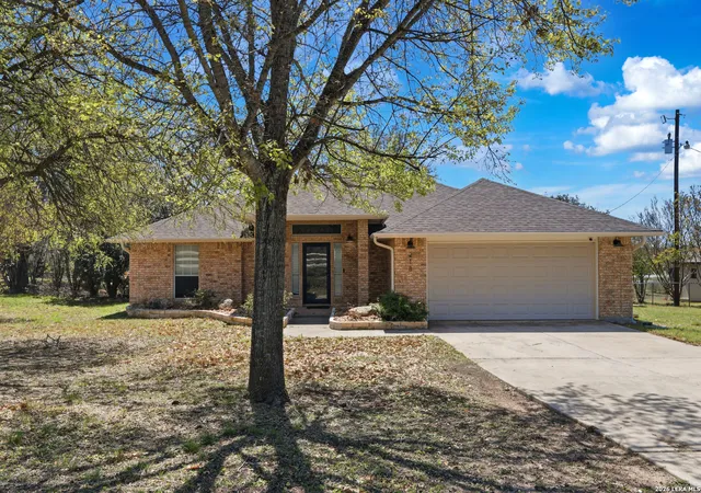 2nd image of 218 County Road 4516, Castroville, TX 78009 | MLS# 1950647