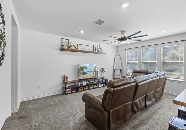 Photo 3 of Single family home for sale at 635 Anthem, New Braunfels, TX 78132 | MLS# 1950648 | Listing updated on 2026-03-31