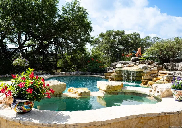 2nd image of 209 River Cliff Pl, Spring Branch, TX 78070 | MLS# 1950654