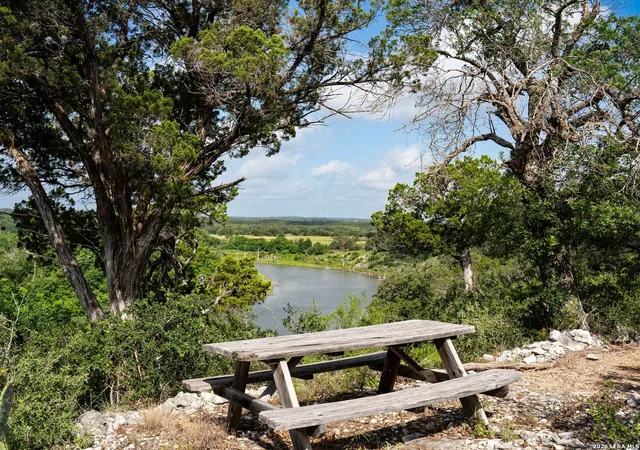 5th image of 209 River Cliff Pl, Spring Branch, TX 78070 | MLS# 1950654