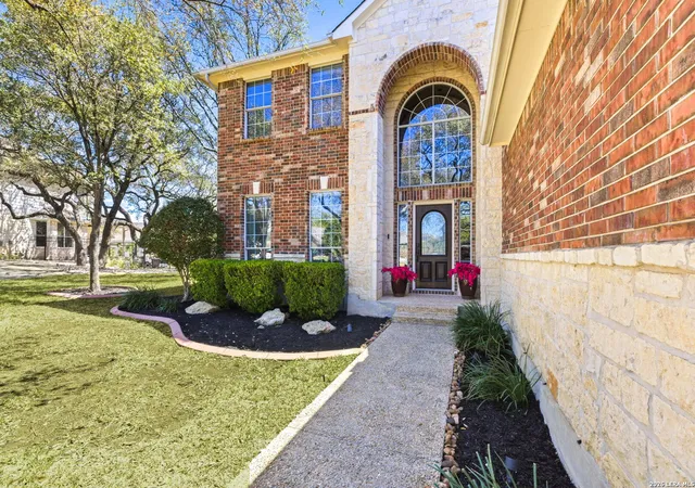 Photo 3 of Sale Pending at 2110 Cactus Cir, San Antonio, TX 78258 | MLS# 1950656 | Listing updated on 2026-04-10