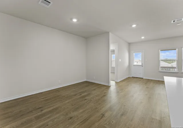 Photo 3 of Single family home for sale at 21161 Boulder Flats, San Antonio, TX 78266 | MLS# 1950661 | Listing updated on 2026-09-11