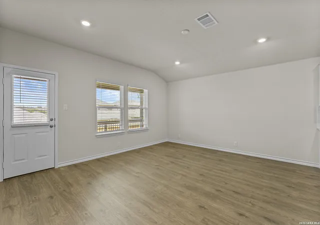 Photo 4 of Single family home for sale at 21161 Boulder Flats, San Antonio, TX 78266 | MLS# 1950661 | Listing updated on 2026-09-11