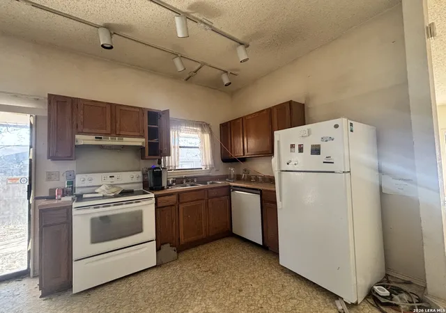 Photo 3 of Sale Pending at 9215 Autumn Sun, San Antonio, TX 78254 | MLS# 1950685 | Listing updated on 2026-03-31