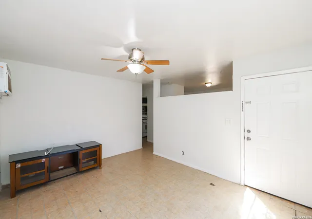 3rd image of 8207 Glen Fox, San Antonio, TX 78239 | MLS# 1950704