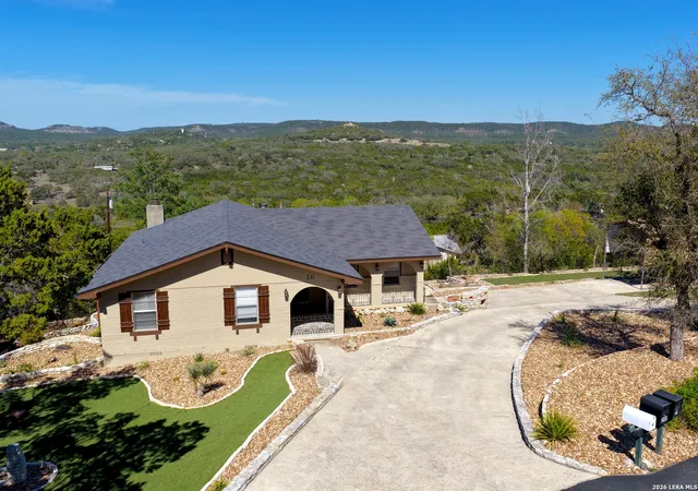 Photo 1 of Single family home for sale at 231 Vip, Canyon Lake, TX 78133 | MLS# 1950706 | Listing updated on 2026-08-23