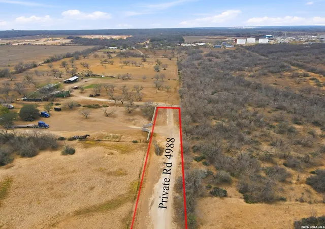 Photo 3 of Single family home for sale at 4988 S Loop 1604 E, Elmendorf, TX 78112 | MLS# 1950712 | Listing updated on 2026-03-31