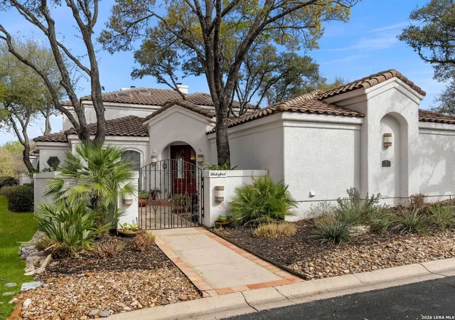 Photo 3 of Sale Pending at 1 Waterford Glen, San Antonio, TX 78257 | MLS# 1950732 | Listing updated on 2026-04-15