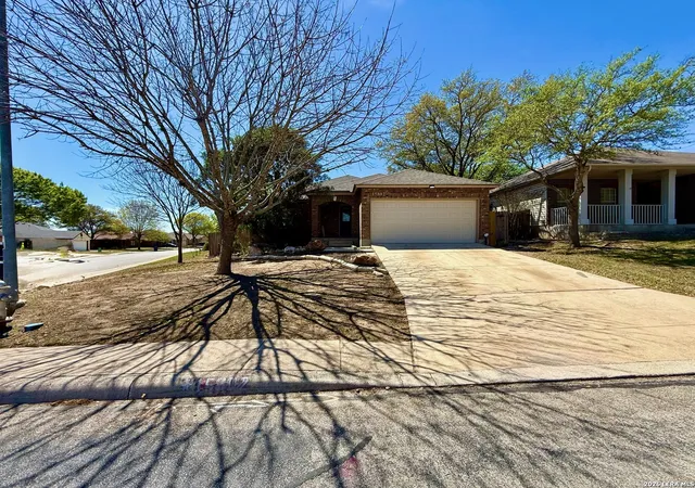 Photo 1 of Sale Pending at 15802 Tampke Pl, San Antonio, TX 78247 | MLS# 1950842 | Listing updated on 2026-08-19