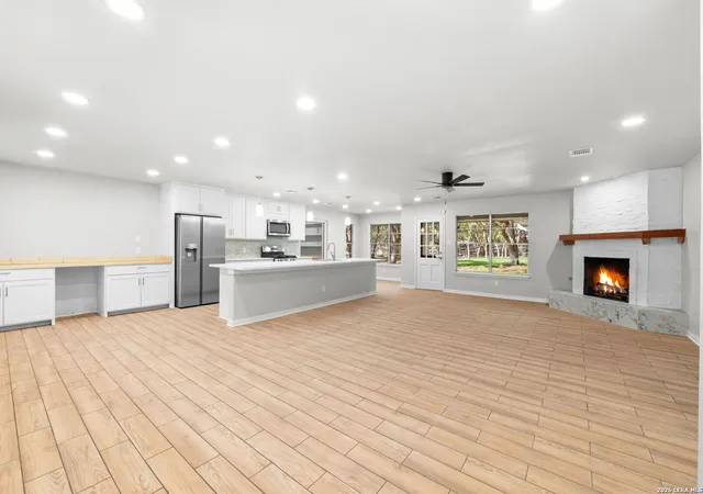 4th image of 15910 Nw Military Hwy, Shavano Park, TX 78231 | MLS# 1950857