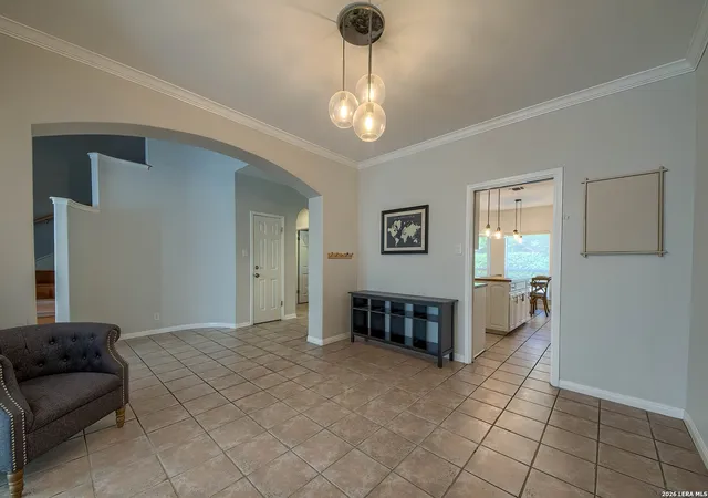 Photo 3 of Sale Pending at 120 Oakwell Farms, San Antonio, TX 78218 | MLS# 1950869 | Listing updated on 2026-04-18