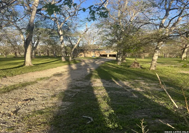 5th image of 231 Signal, Seguin, TX 78155 | MLS# 1950927