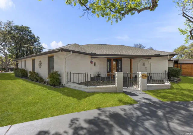 Photo 3 of Sale Pending at 1516 Caper, San Antonio, TX 78232 | MLS# 1950961 | Listing updated on 2026-04-28