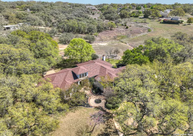 Photo 2 of Sale Pending at 112 Hidden Pointe, New Braunfels, TX 78132 | MLS# 1950976 | Listing updated on 2026-09-18