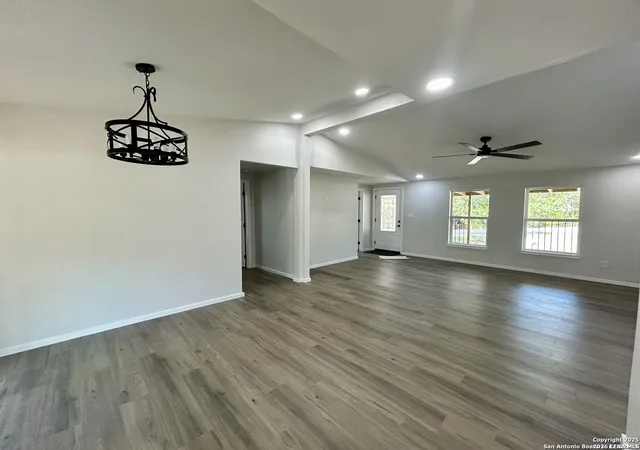 Photo 4 of Single family home for sale at 1250 Pecan Circle, Canyon Lake, TX 78133 | MLS# 1950979 | Listing updated on 2026-08-28