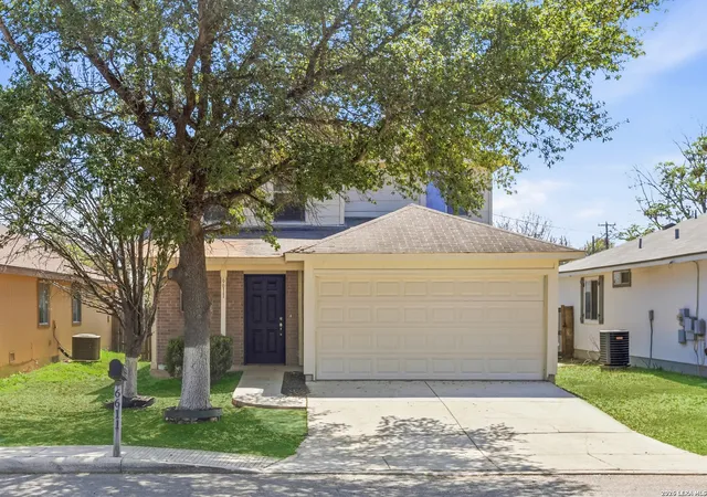 Photo 2 of Single family home for sale at 6611 Walnut Valley, San Antonio, TX 78242 | MLS# 1950981 | Listing updated on 2026-05-14